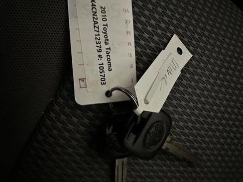 Used 2010 Toyota Tacoma 2WD Regular Cab image 40