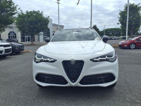 New 2025 Alfa Romeo Stelvio Sprint w/ Convenience Package AWD/4WD image 2