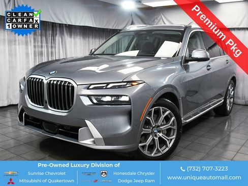 Used 2024 BMW X7 xDrive40i AWD/4WD image 1
