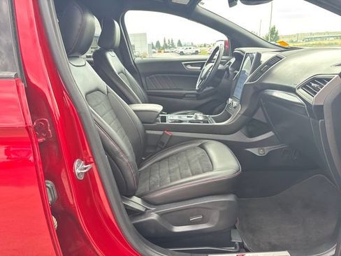 Used 2022 Ford Edge ST-Line AWD/4WD image 24
