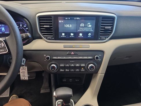 Used 2020 Kia Sportage LX w/ LX Popular Package FWD image 24