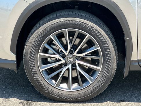 Used 2025 Lexus NX 350h AWD w/ Premium Package image 11