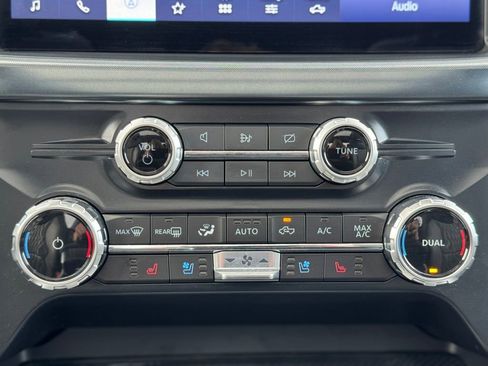 Used 2023 Ford F150 Limited image 22