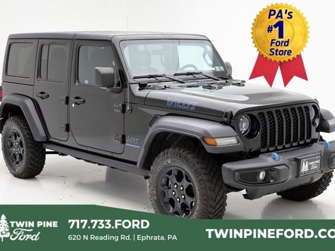 Used 2023 Jeep Wrangler Unlimited image 1