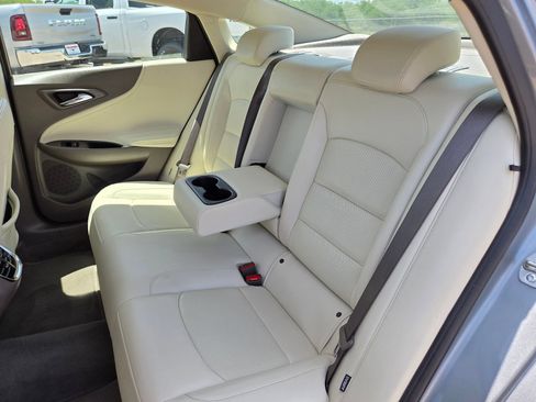 Used 2024 Chevrolet Malibu LT FWD image 23