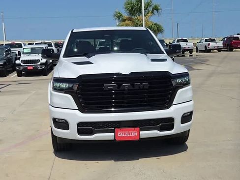 New 2026 RAM 1500 Laramie AWD/4WD image 3