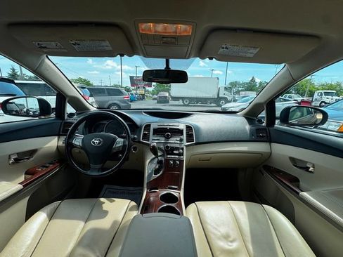 Used 2009 Toyota Venza w/ Comfort Pkg FWD image 22