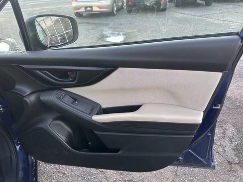 Used 2018 Subaru Impreza 2.0i Premium w/ Eyesight & BSD & Rcta image 10