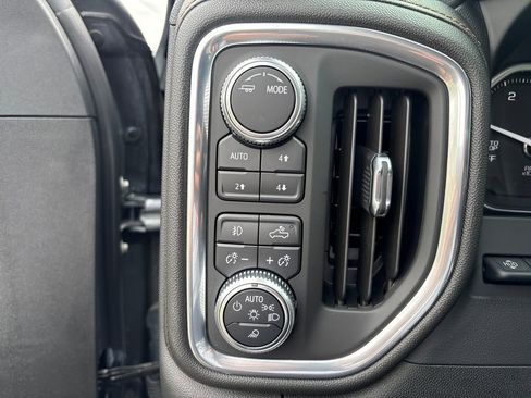 Certified 2021 GMC Sierra 1500 AT4 w/ AT4 Premium Package AWD/4WD image 32