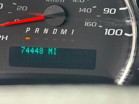 Used 2019 Chevrolet Express 3500 LT w/ LT Preferred Equipment Group RWD image 6