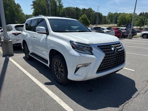 Used 2020 Lexus GX 460 Premium w/ Premium Package image 7