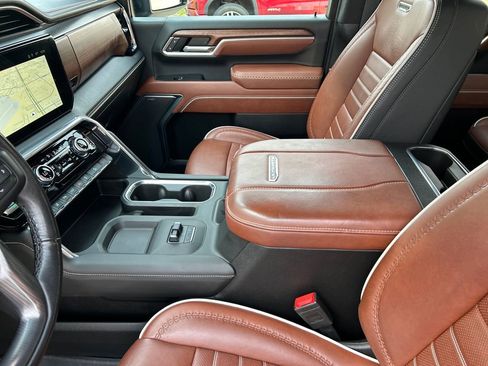 Certified 2025 GMC Sierra 2500 Denali Ultimate image 43