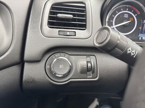 Used 2015 Buick Regal Premium w/ Experience Buick Package image 24