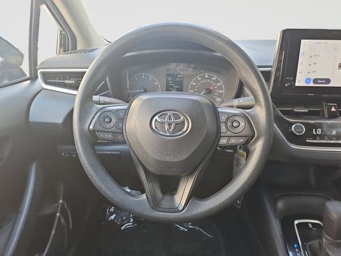 Used 2024 Toyota Corolla LE FWD image 44