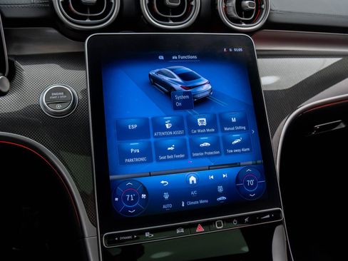 Used 2024 Mercedes-Benz CLE 300 4MATIC Coupe image 29