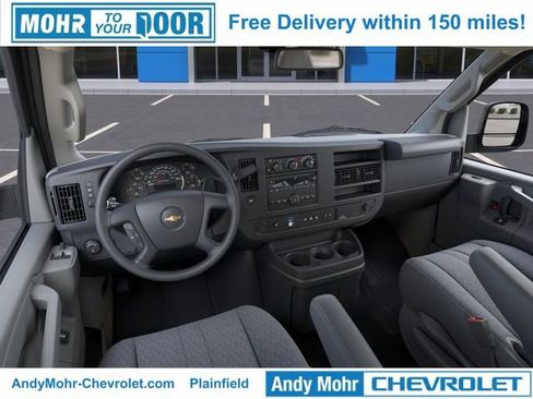 New 2025 Chevrolet Express 3500 LT w/ LT Preferred Equipment Group image 15