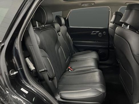 Used 2023 Genesis GV80 3.5T Advanced + w/ Cargo Package image 34