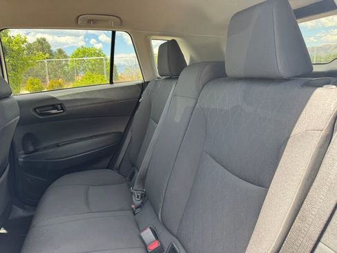 Used 2024 Toyota Corolla Cross LE AWD/4WD image 8