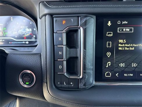 Used 2024 GMC Yukon Denali w/ Advanced Technology Package image 28