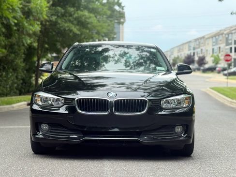 Used 2014 BMW 320i Sedan RWD image 2