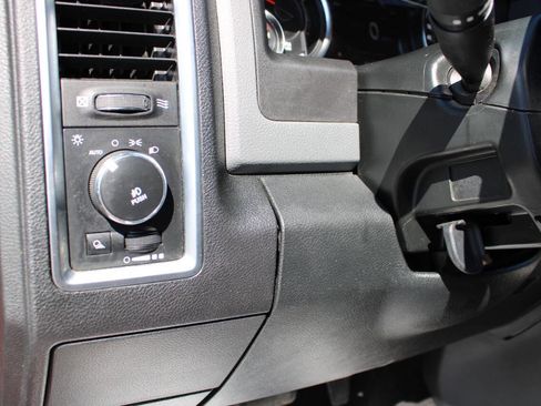 Used 2016 RAM 1500 Big Horn image 23