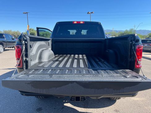 New 2025 RAM 2500 Big Horn image 34