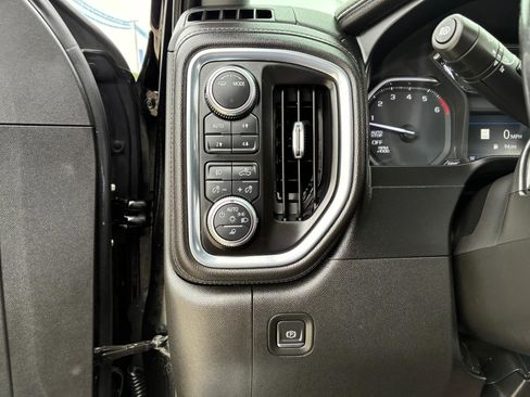 Used 2021 GMC Sierra 1500 SLT w/ SLT Convenience Package AWD/4WD image 25
