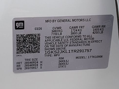 New 2026 GMC Yukon XL Denali w/ Denali Reserve Package AWD/4WD image 16