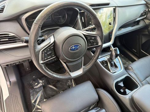 Used 2024 Subaru Outback Limited XT AWD/4WD image 4