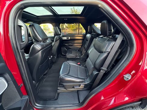 Used 2020 Ford Explorer ST w/ ST Street Pack AWD/4WD image 24