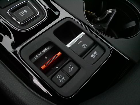 Used 2026 Honda Pilot TrailSport image 25