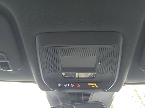 New 2025 Chevrolet Blazer EV LT AWD/4WD image 21