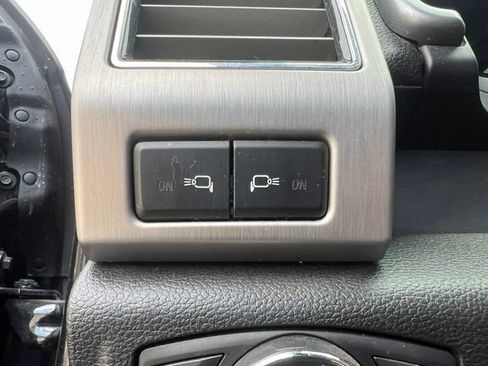 Used 2019 Ford F350 Platinum w/ Platinum Ultimate Package AWD/4WD image 26