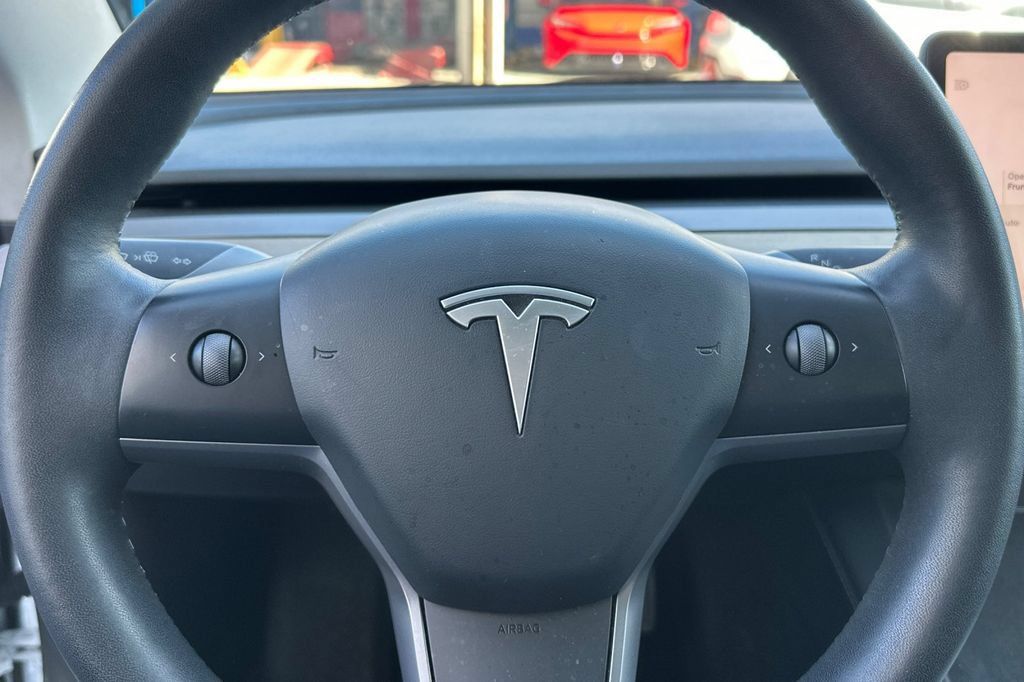 Used 2023 Tesla Model 3 Standard Range RWD image 21