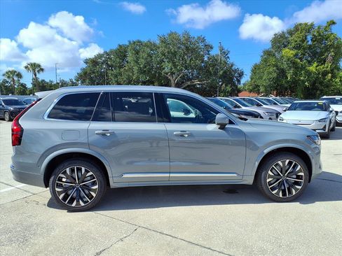 New 2026 Volvo XC90 B6 Plus w/ Protection Package Premier image 7