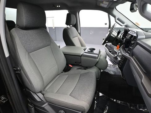 Used 2024 Ford F150 XLT image 44