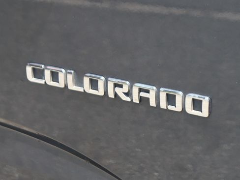 Used 2019 Chevrolet Colorado ZR2 w/ ZR2 Dusk Special Edition AWD/4WD image 47
