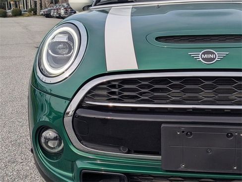 Used 2021 MINI Cooper S w/ Premium Package image 11