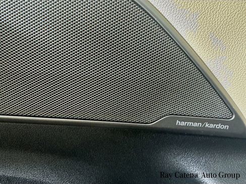 Certified 2023 BMW 530i xDrive w/ Premium Package image 19