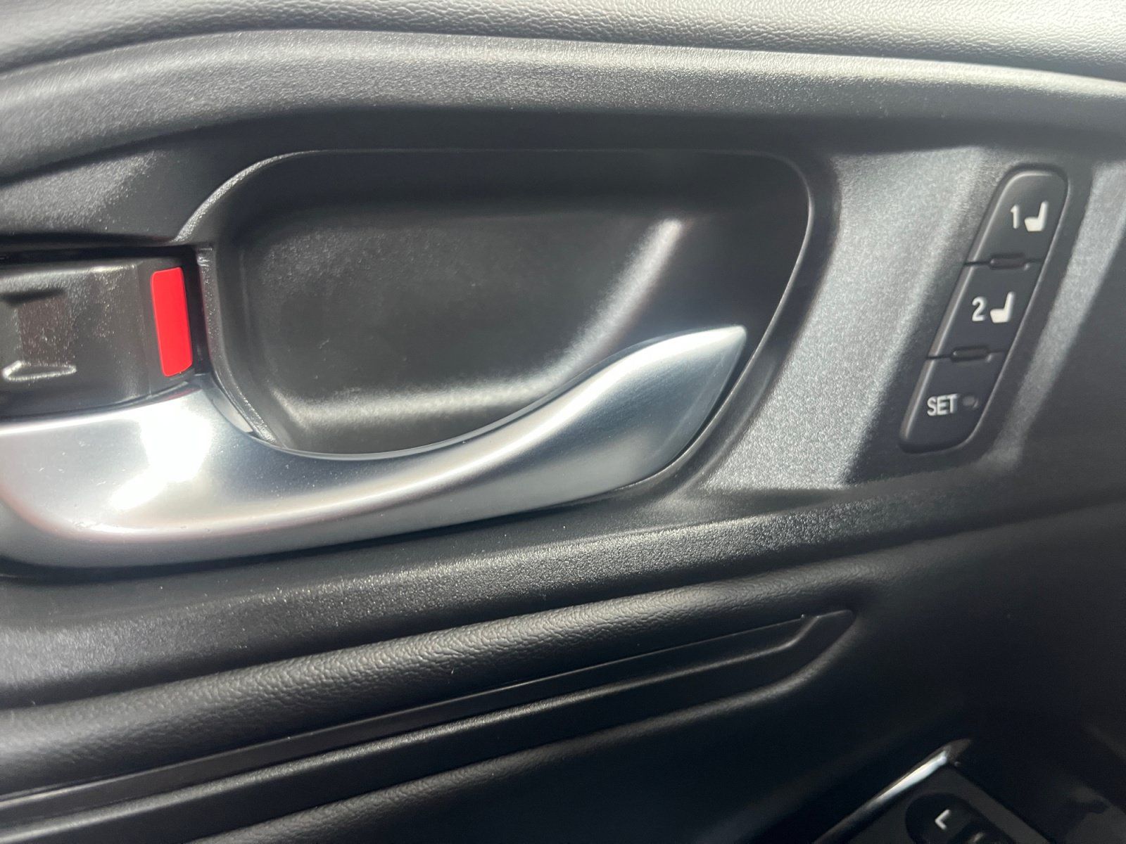 Used 2023 Honda Accord Touring image 17