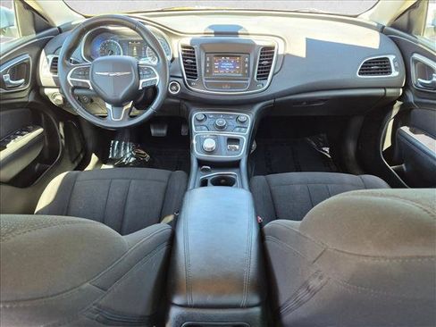 Used 2015 Chrysler 200 Limited w/ Convenience Group FWD image 17