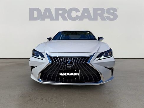 Used 2023 Lexus ES 350 w/ Premium Package FWD image 2