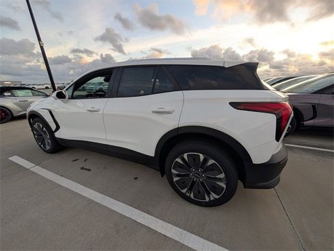 New 2025 Chevrolet Blazer EV LT w/ Super Cruise Package image 9