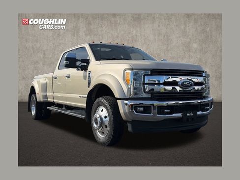 Used 2017 Ford F450 King Ranch w/ Tow Technology Bundle AWD/4WD image 1