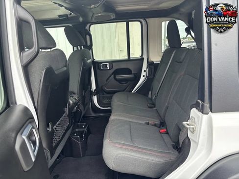 Used 2024 Jeep Wrangler Unlimited Rubicon AWD/4WD image 24