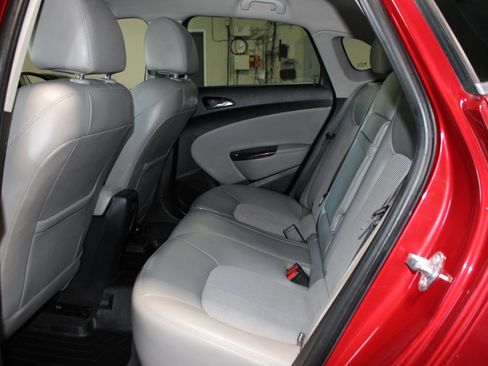 Used 2015 Buick Verano w/ Comfort Package FWD image 24