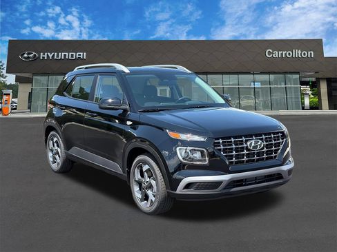 New 2026 Hyundai Venue SEL FWD image 4