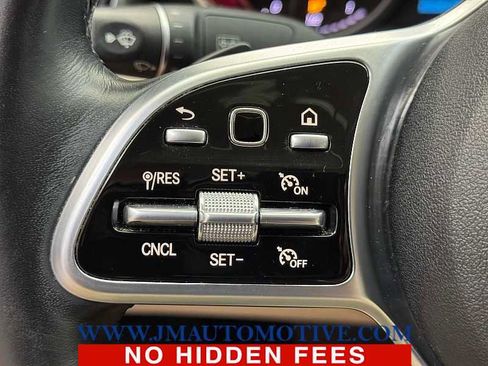 Used 2019 Mercedes-Benz C 300 4MATIC Sedan image 44