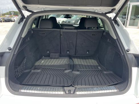 Certified 2025 Audi Q5 Premium Plus w/ Premium Plus AWD/4WD image 18