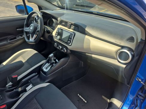 Used 2020 Nissan Versa SV FWD image 30